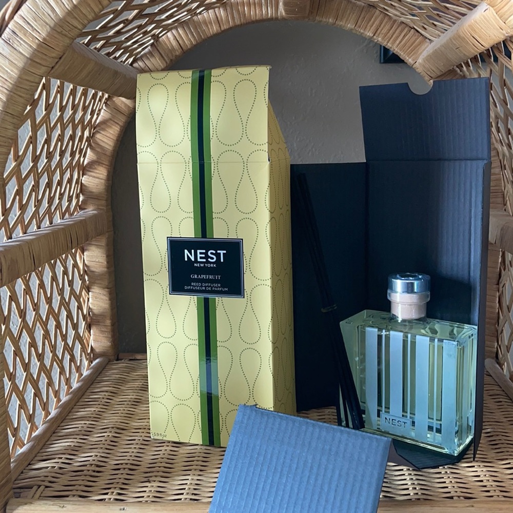 Nest Grapefruit Reed Diffuser